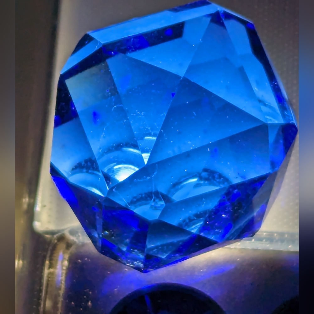 53.30 ct Tanzanite Cube Gemstone Cube Cut Octagonal Tanzanite